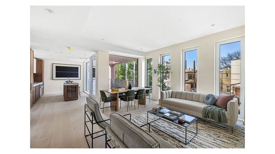 109 Devoe Street #4