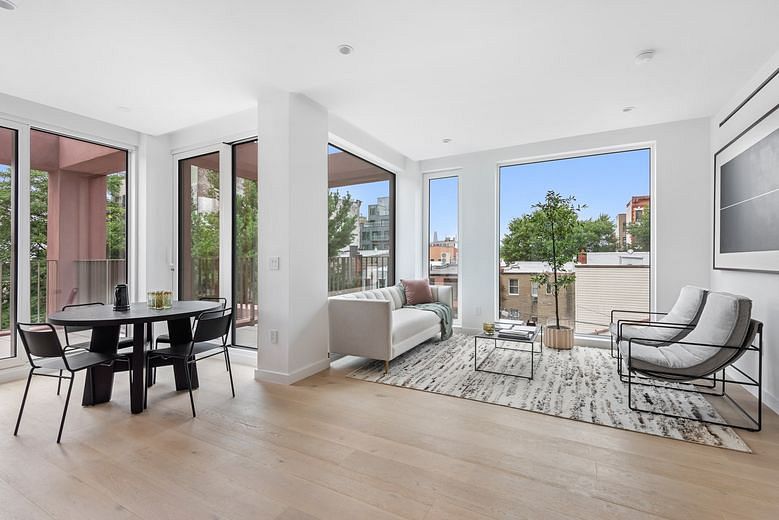 109 Devoe Street #6