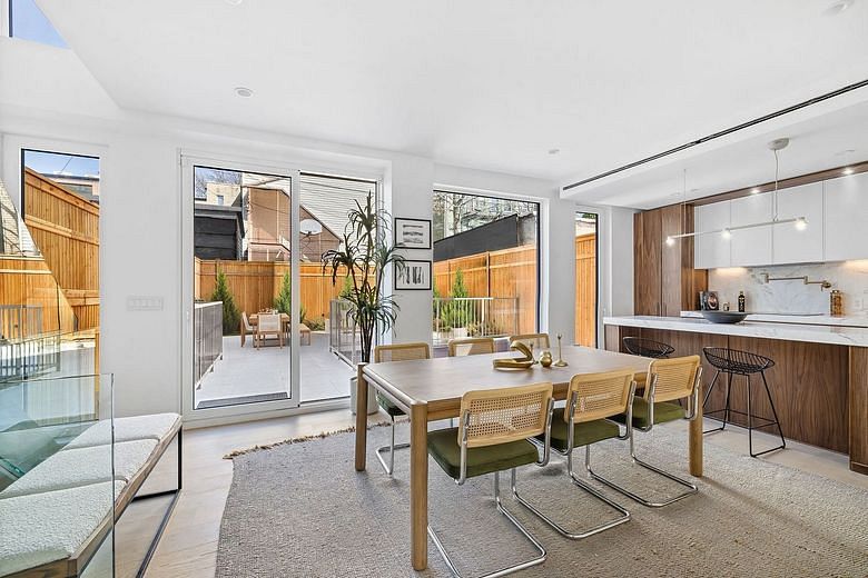 109 Devoe Street #TH