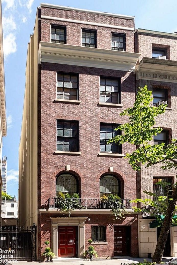 109 East 69th Street