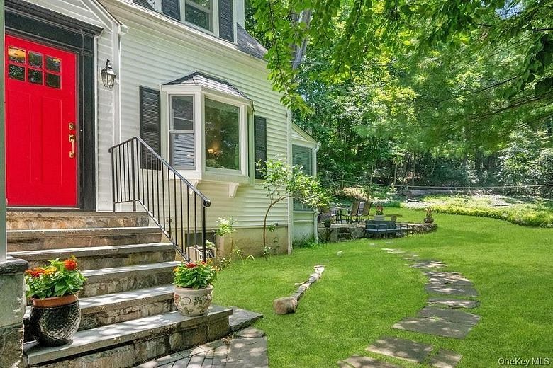 109 N Bedford Road