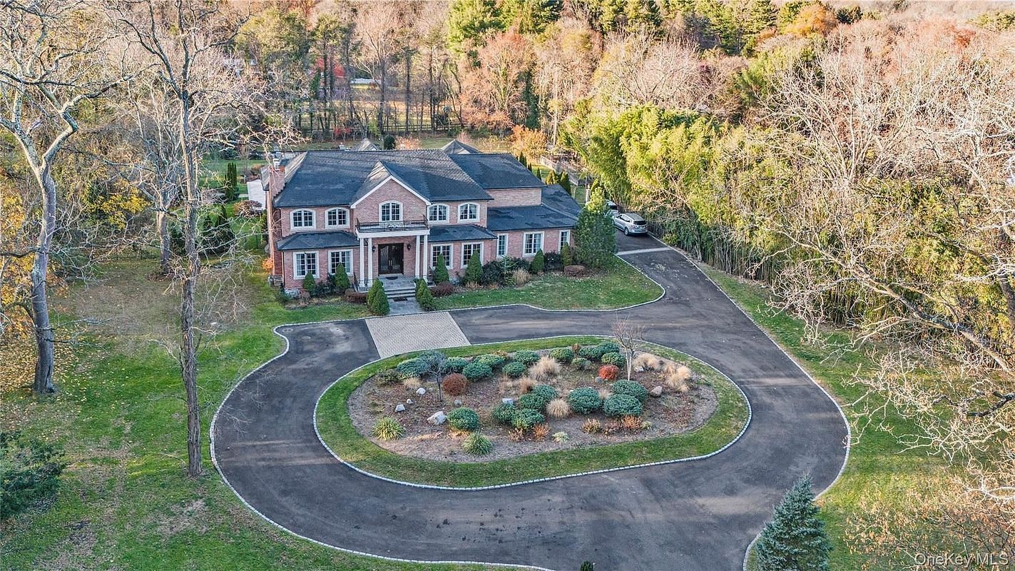 Image 1 of 47 for 109 Wheatley Road in Long Island, Oyster Bay, NY, 11545