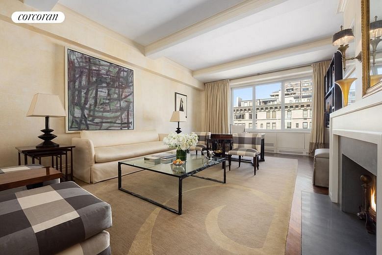 1095 Park Avenue #15D