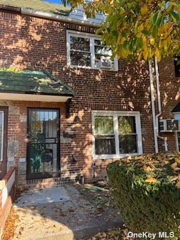 61-15 77th Place in Queens, Middle Village, NY 11379
