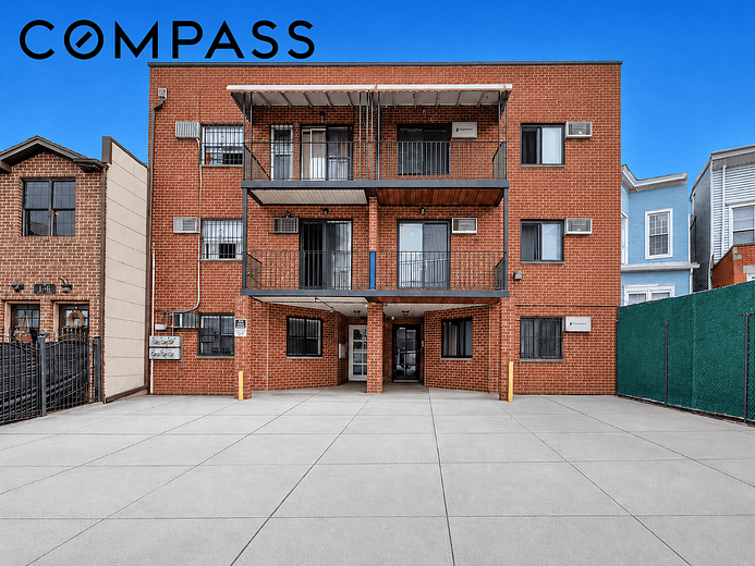 11-46 Welling Court