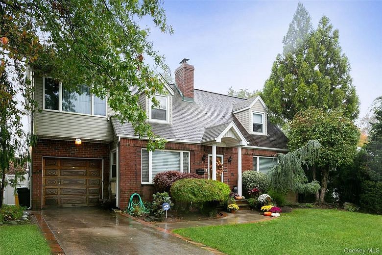 11 Avon Road