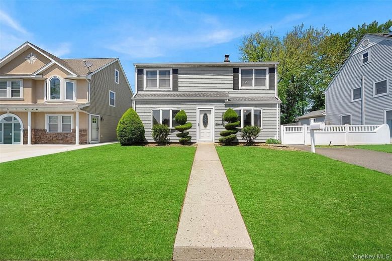 11 Balsam Lane