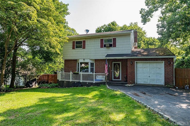11 Berkshire Drive