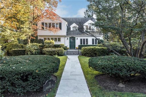 Image 1 of 36 for 11 Burkewood Road in Westchester, Mount Vernon, NY, 10552