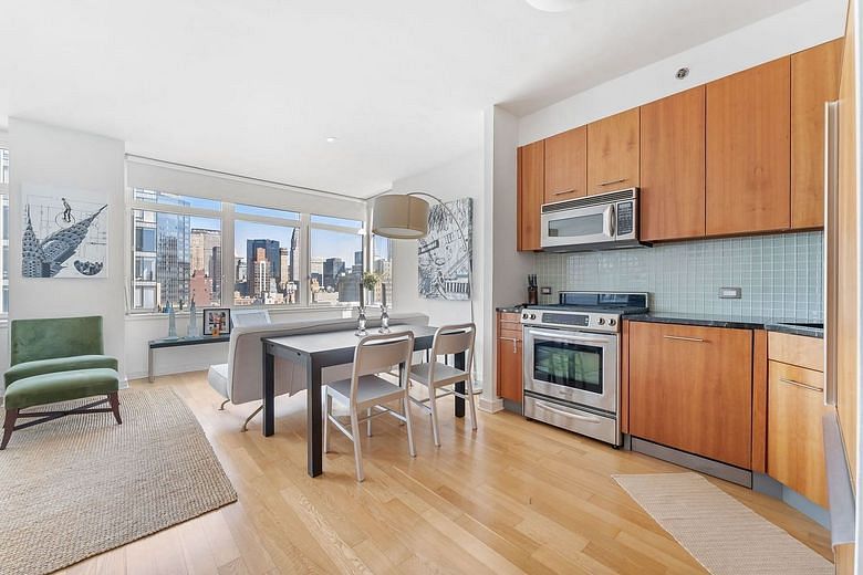 11 East 29th Street #30C