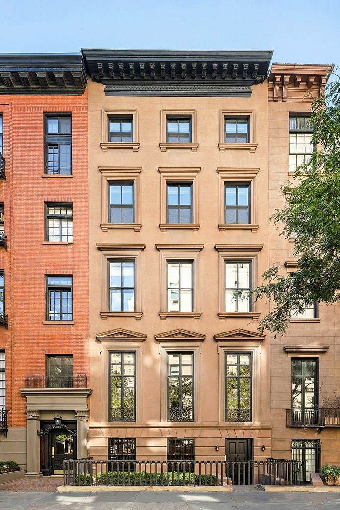 11 Gramercy Park South