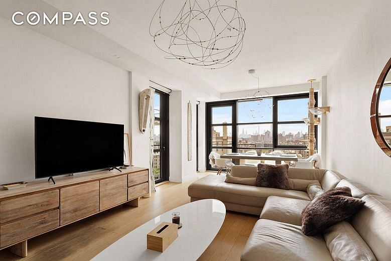 11 Hancock Place #PH102