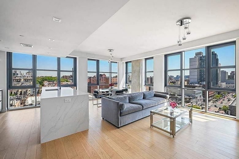 11 Hancock Place #PH206