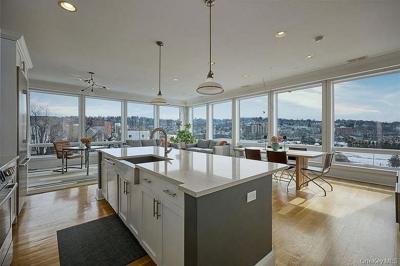 11 River Street #401