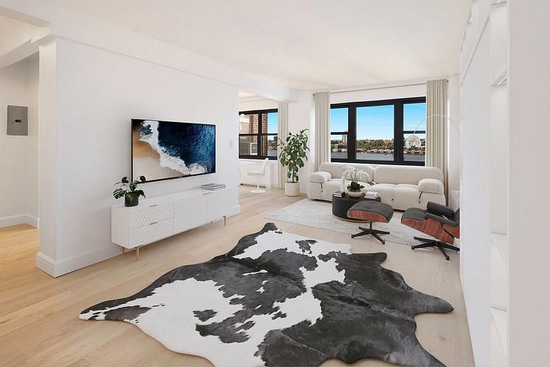 11 Riverside Drive #15HW