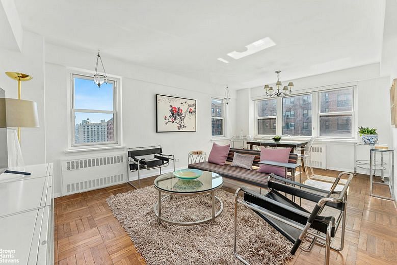 11 Riverside Drive #15TW