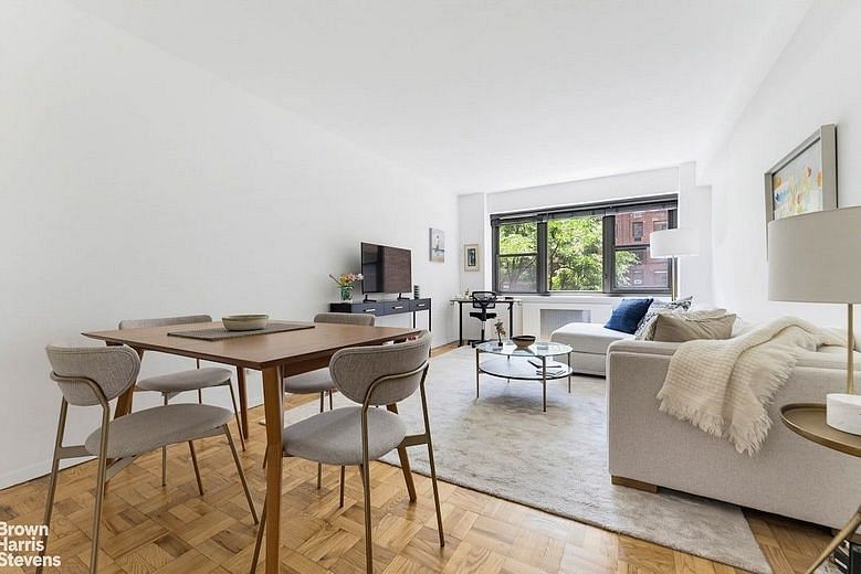 11 Riverside Drive #6PW