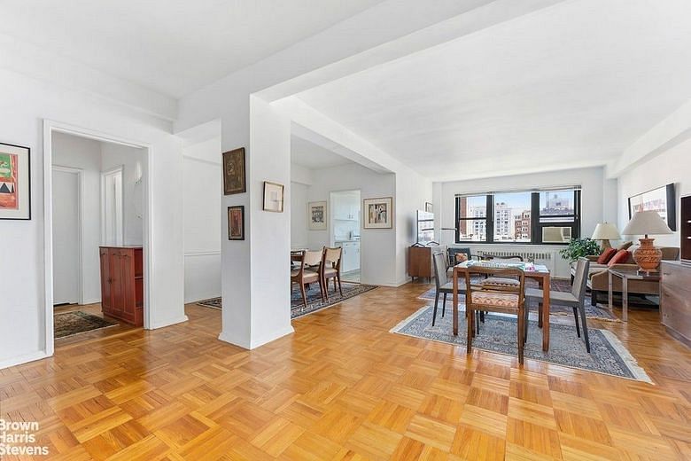 11 Riverside Drive #9CW