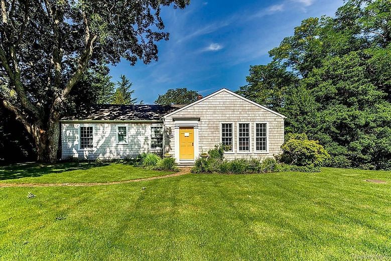 11 Sims Avenue