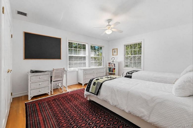 11 Smith Farm Road