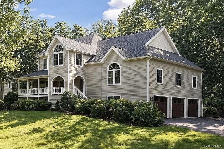 11 Smith Farm Road