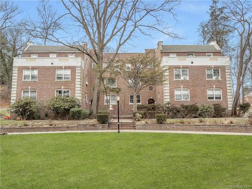 Image 1 of 23 for 11 Sunnybrook Road #1A in Westchester, Bronxville, NY, 10708