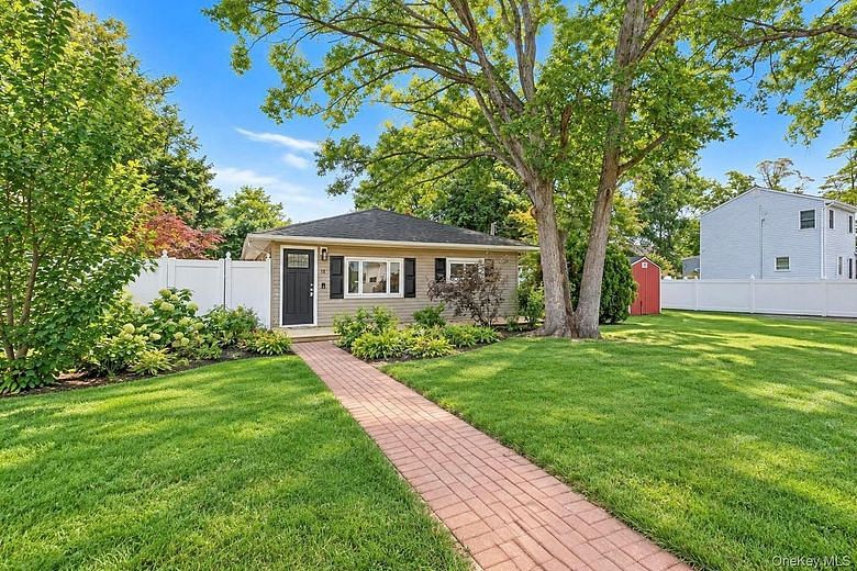 11 Tell Avenue