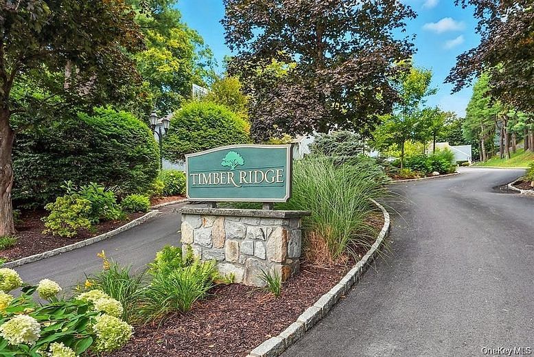 11 Timber Ridge #11