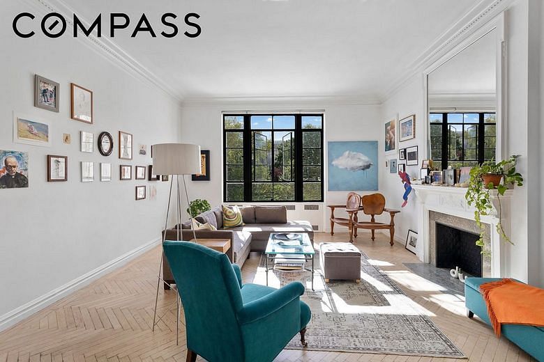 11 West 81st Street #2B