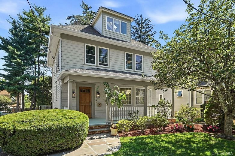 11 Winthrop Avenue