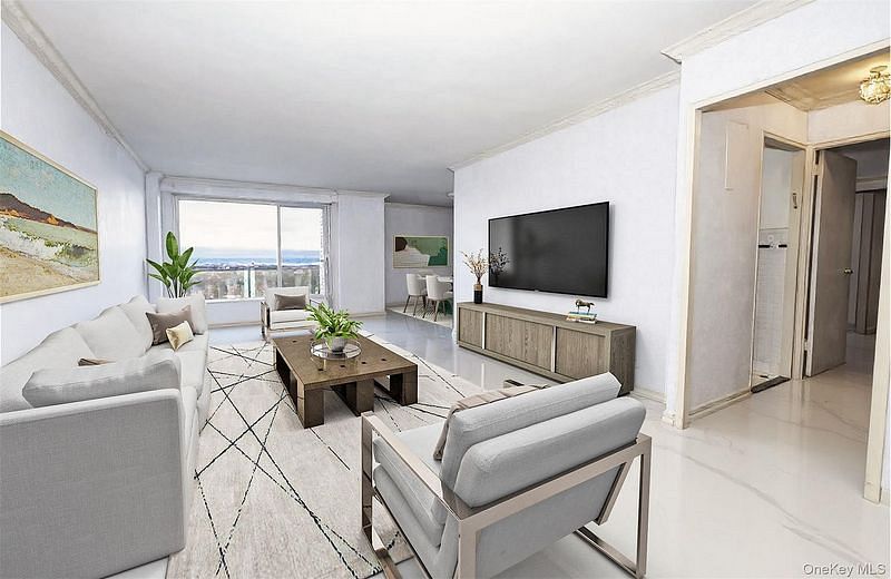 110-11 Queens Boulevard #27G