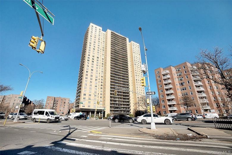 110-11 Queens Boulevard #32A