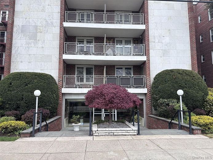 110 Brooklyn Avenue #3Q