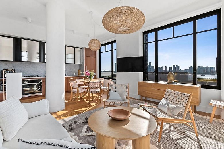 110 Charlton Street #17C