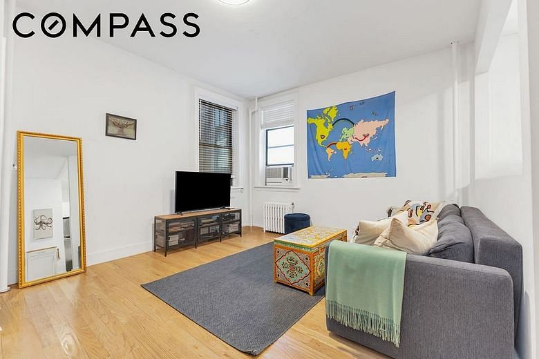 110 Hoyt Street #1