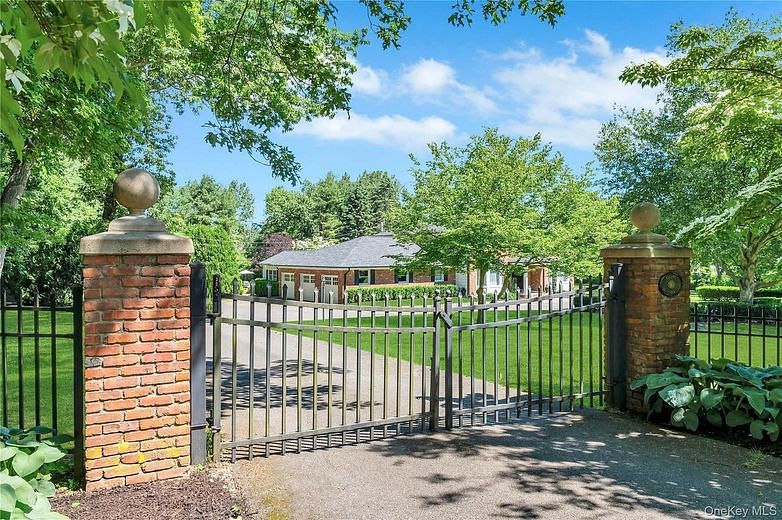 110 Linden Lane