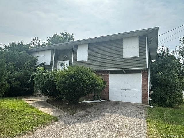 110 Nathalie Avenue