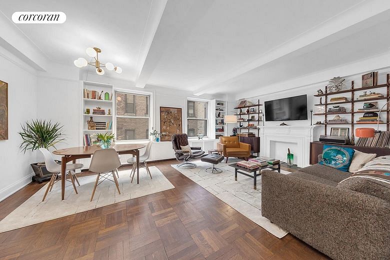 110 Riverside Drive #4E
