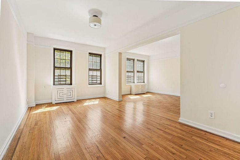 1100 Grand Concourse #2I