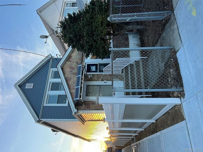 11020 Union Hall Street