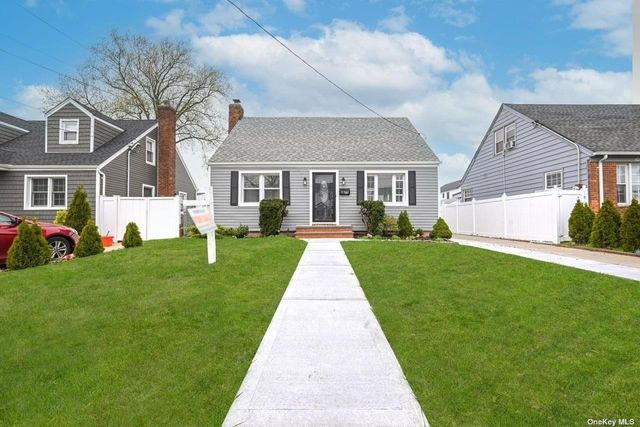 Image 1 of 23 for 1106 Rottkamp Street in Long Island, Valley Stream, NY, 11580