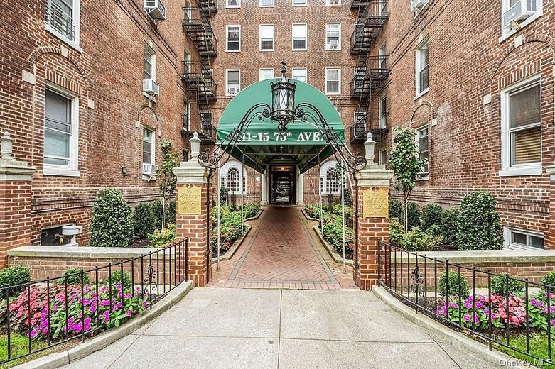 111-15 75th Avenue #6G