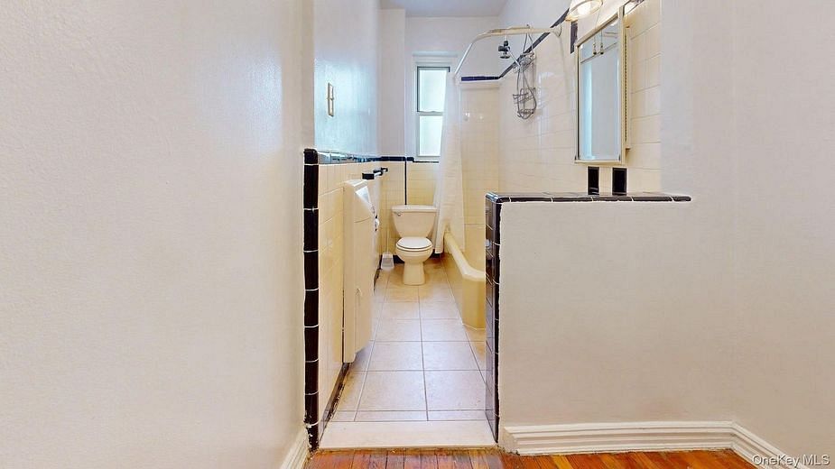 111-39 76th Road #D8