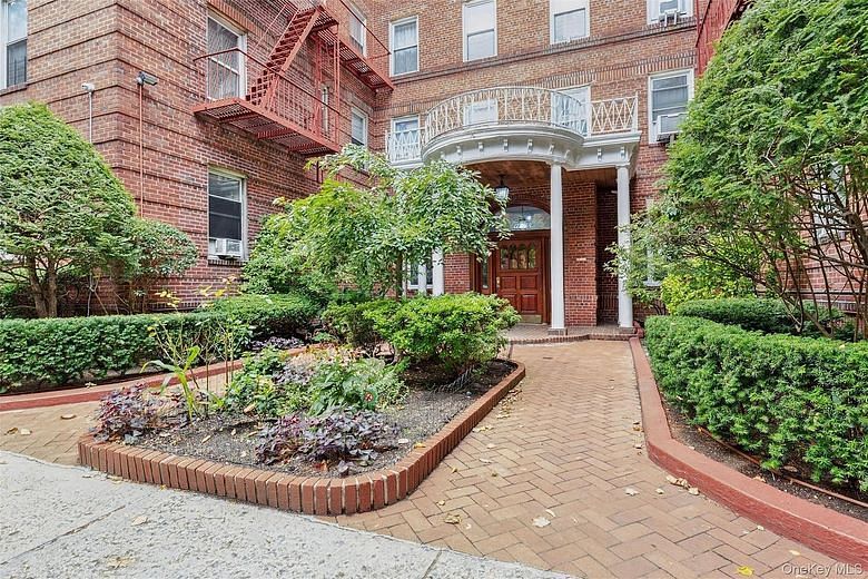 111-39 76th Road #D8