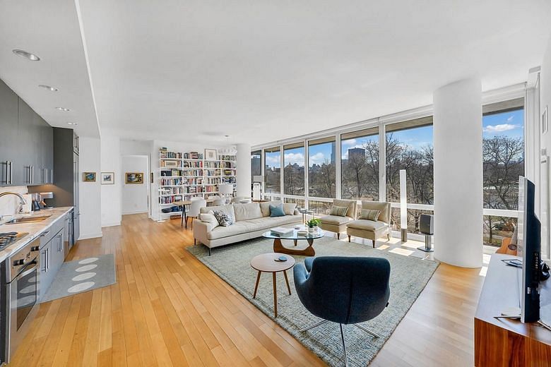 111 Central Park North #4C