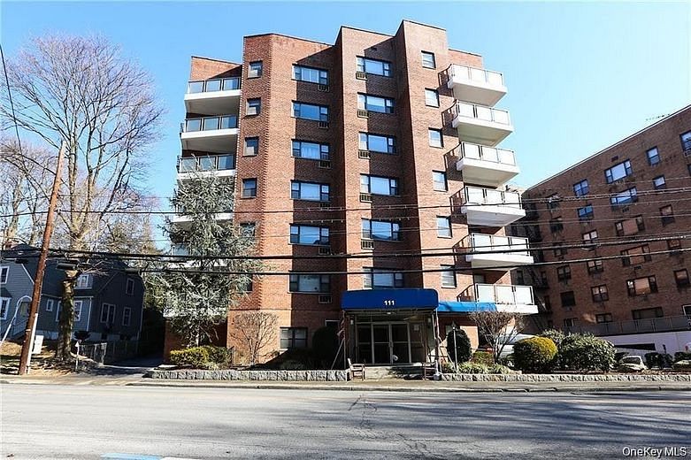 111 E Hartsdale Avenue #3F