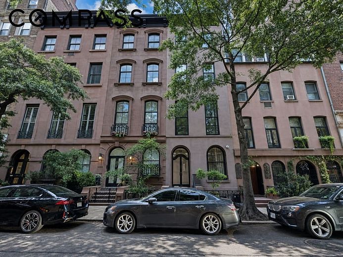 111 East 19th Street