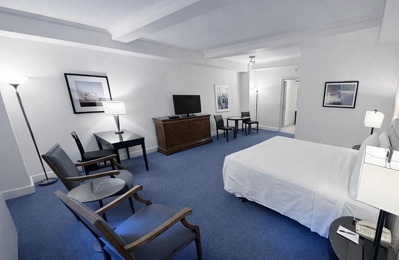 111 East 56th Street #409