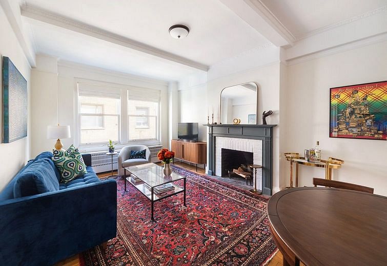 111 East 75th Street #7C