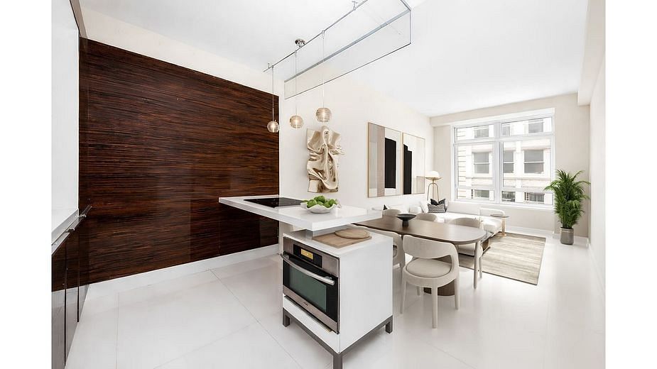 111 Fulton Street #517
